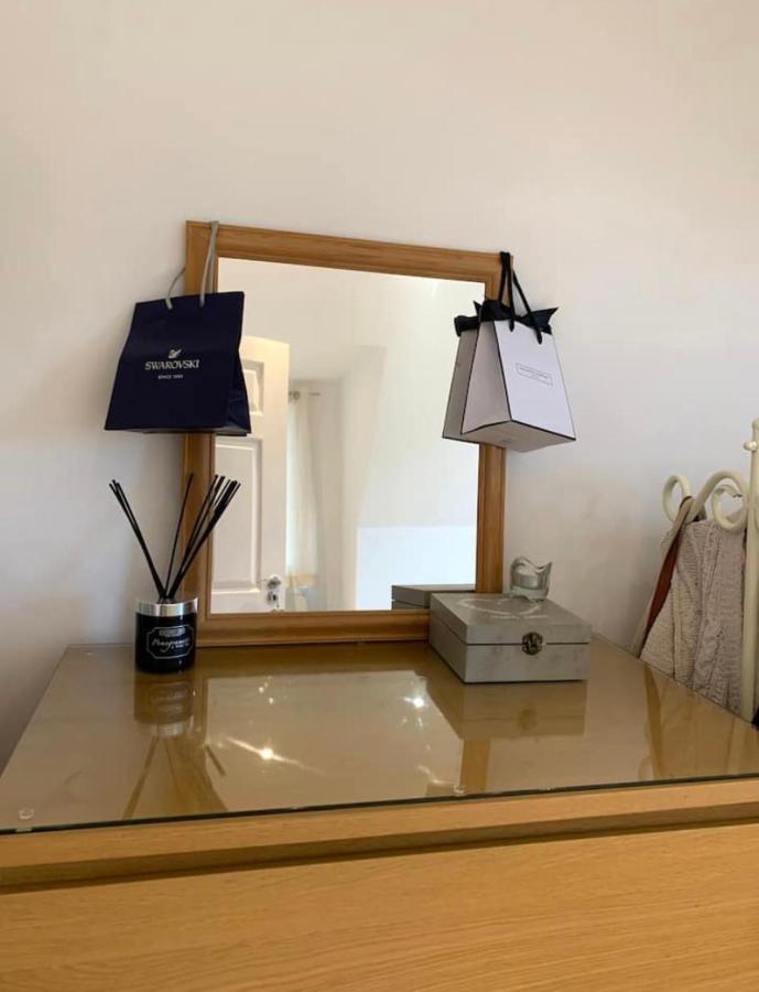 Romantic Hideaway, Seconds Away From Perran Beach Perranporth Exterior photo